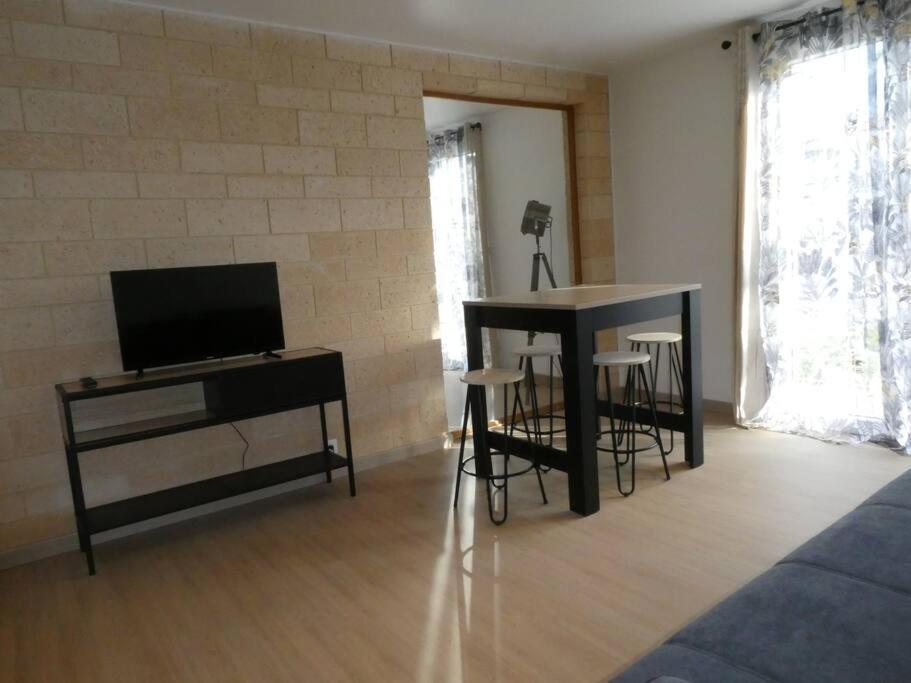 Manava Apartment Claveyson Exterior foto
